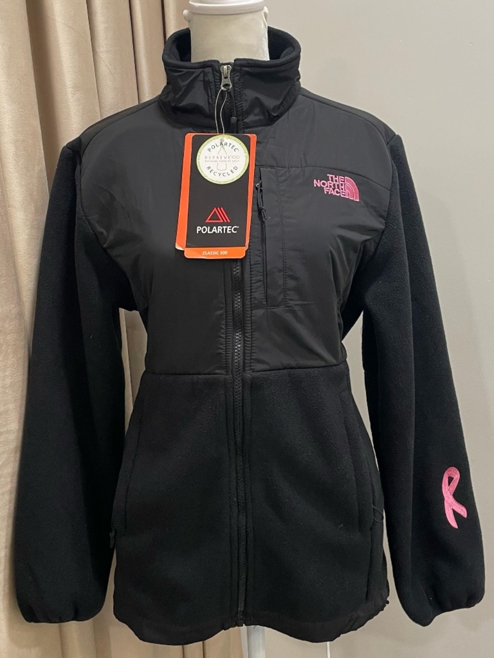 NWT The North Face Pink Ribbon Denali Polartec Fleece Jacket Black Women's M